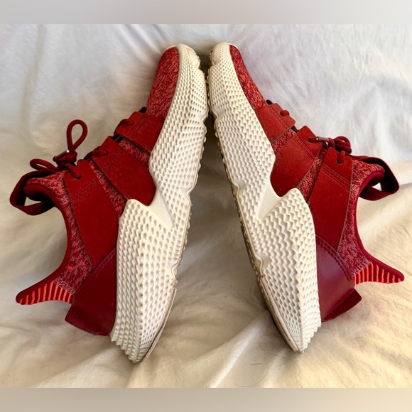 👑✅PRICE FIRM✅ Women’s Adidas Burgundy Red Posphere Sneakers - Picture 6 of 17